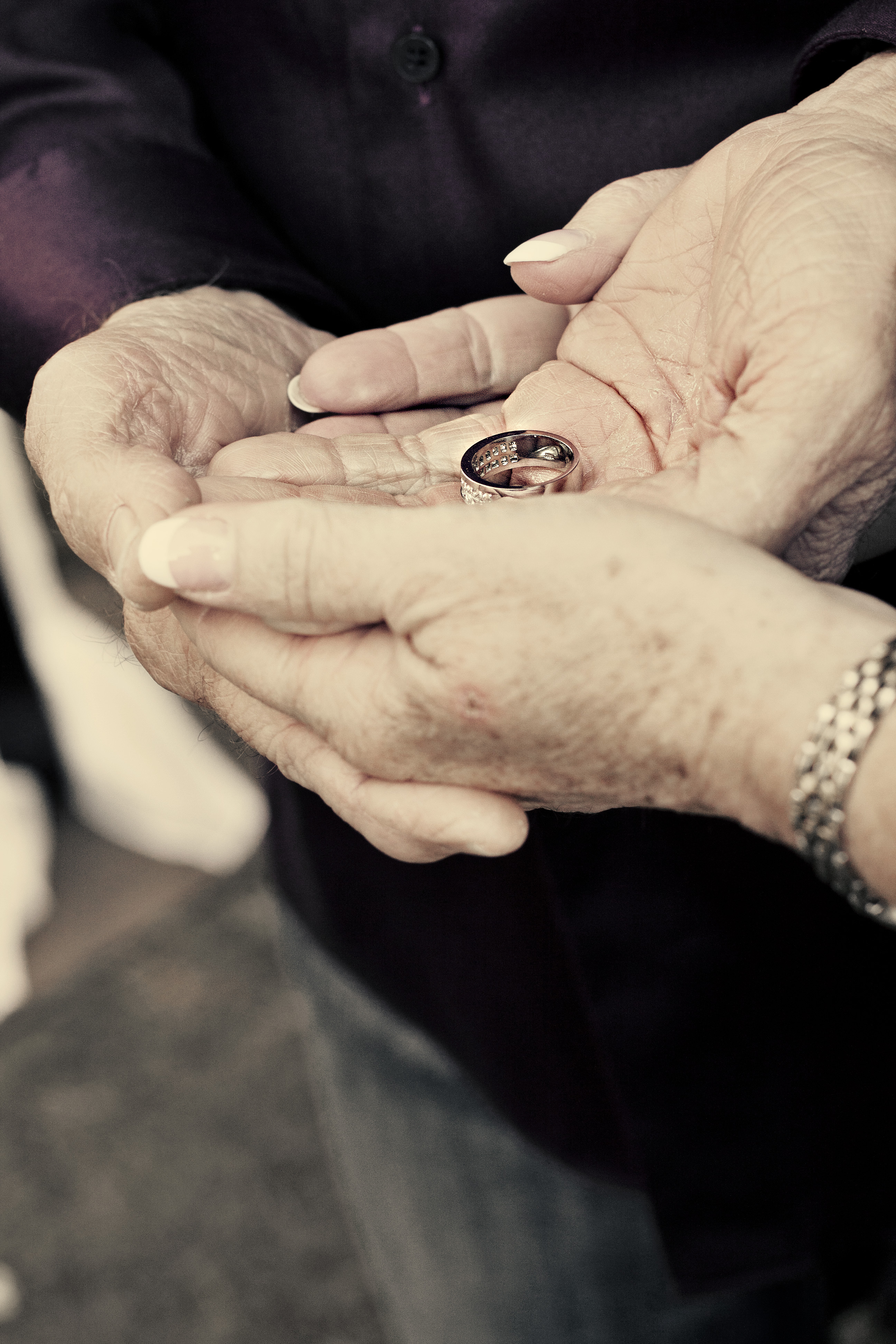 Humanist wedding outdoor non-religious birmingham west midlands celebrant